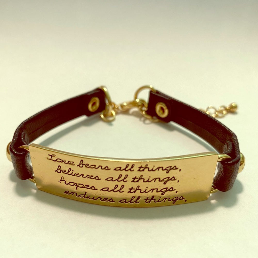 Love gold and leather bracelet